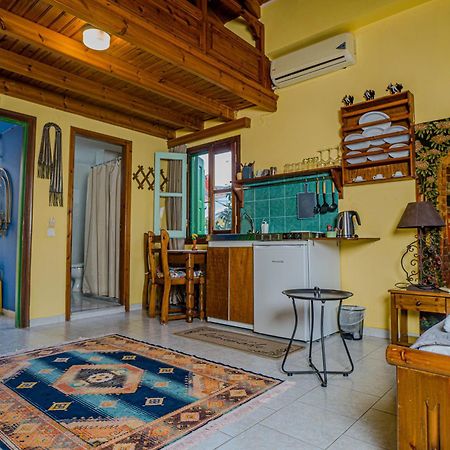 Symi Garden Studios Экстерьер фото