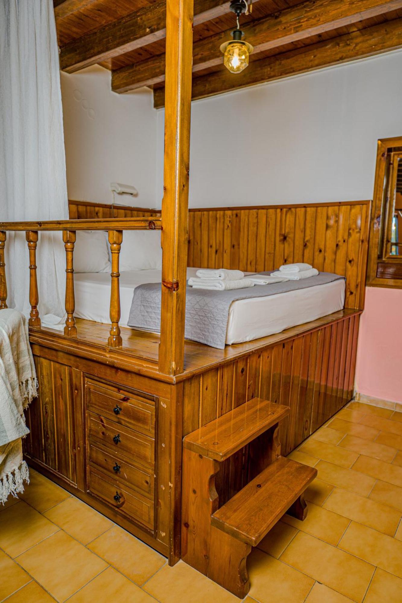 Symi Garden Studios Экстерьер фото